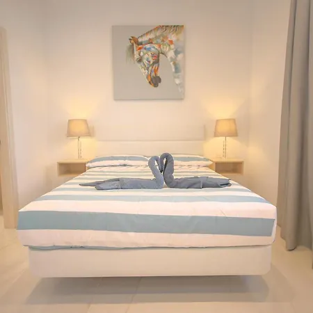 Apartment Atlantico Plaza 3a - 2 Beds - 2 Baths Puerto del Carmen (Lanzarote)